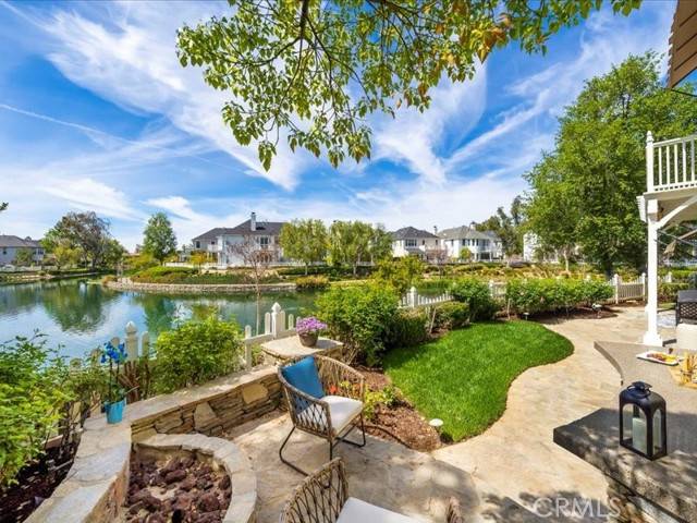 Valencia, CA 91355,23810 Spinnaker Court