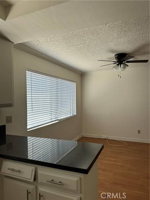 Panorama City, CA 91402,14840 Parthenia Street #17