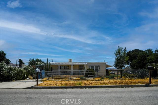 Hesperia, CA 92345,19037 Danbury Avenue