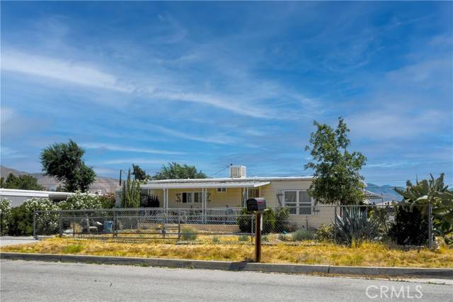 Hesperia, CA 92345,19037 Danbury Avenue