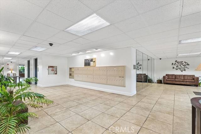 Sherman Oaks, CA 91403,4700 Natick Avenue #310