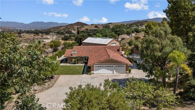 Castaic, CA 91384,30120 Hasley Canyon Road