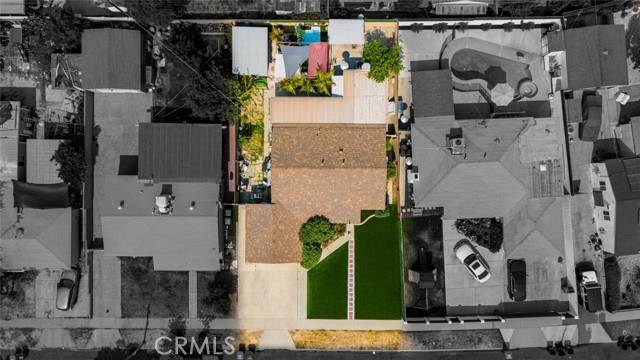 Panorama City, CA 91402,8855 Sylmar Avenue