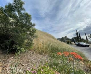 Woodland Hills, CA 91364,0 Baza