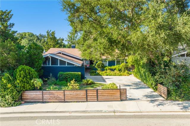 Calabasas, CA 91302,23007 Wrencrest Drive