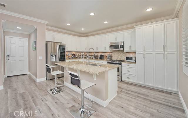 Valencia, CA 91354,28844 Silversmith Drive