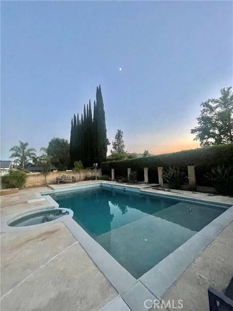 Agoura Hills, CA 91301,5959 Calmfield Avenue