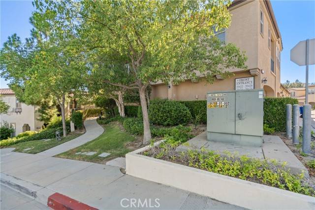 Porter Ranch, CA 91326,20424 Paseo Altisse