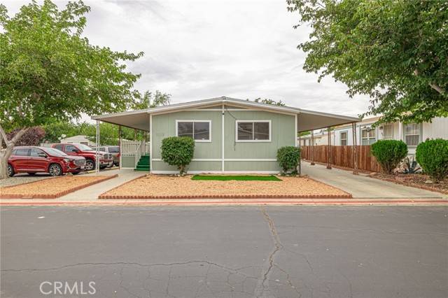 Palmdale, CA 93550,3524 E Aveniue R #300