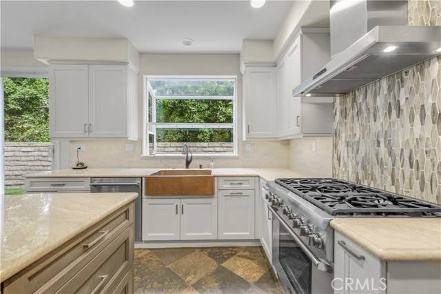 Newbury Park, CA 91320,4573 Via Grande