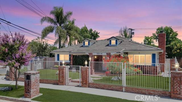 Tarzana, CA 91356,5016 Chimineas Avenue