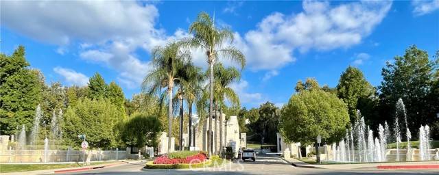 Tarzana, CA 91356,18500 Saint Moritz Drive