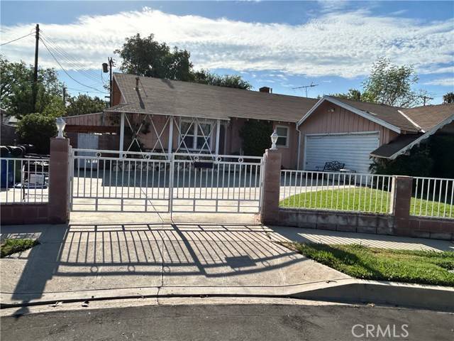 Northridge, CA 91324,8300 Capps Avenue