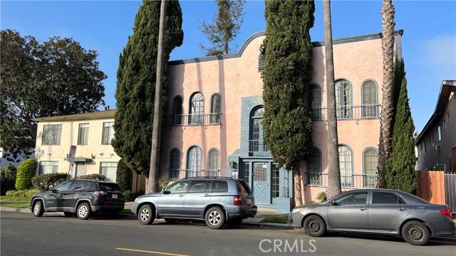 Los Angeles, CA 90025,1537 Corinth Avenue