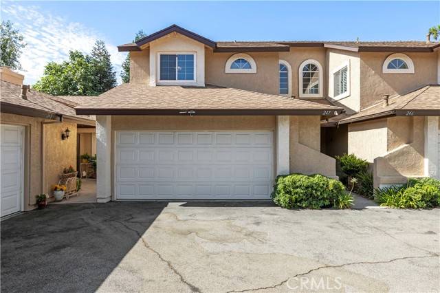 Saugus, CA 91390,22913 Banyan Place #247