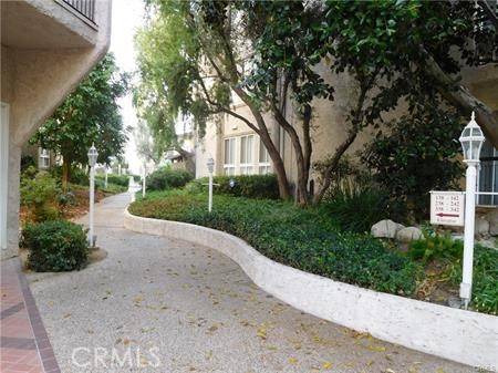 Encino, CA 91316,5333 Zelzah Avenue #239