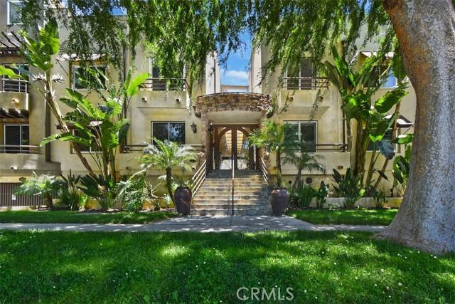 Studio City, CA 91604,4128 Whitsett Avenue #105