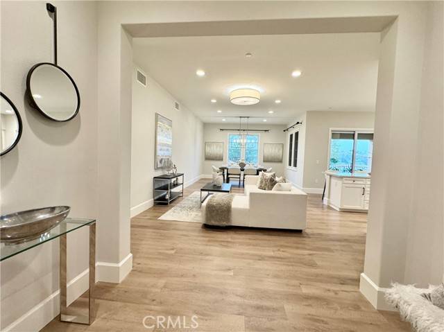 Calabasas, CA 91302,23500 Park Sorrento #G41