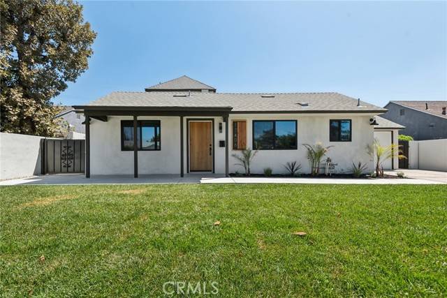 Lake Balboa, CA 91406,17406 Valerio Street