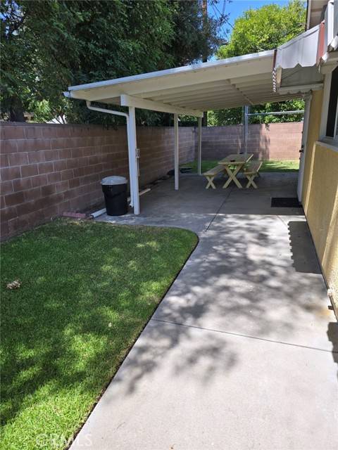 West Hills, CA 91307,22455 Bassett Street