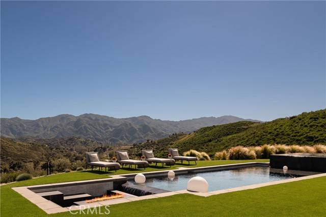 Calabasas, CA 91302,2681 Country Ridge Road