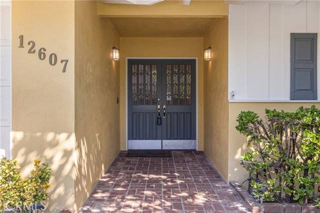 Studio City, CA 91604,12603 Kling Street