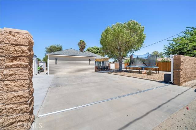 Lancaster, CA 93536,3111 W Avenue L8