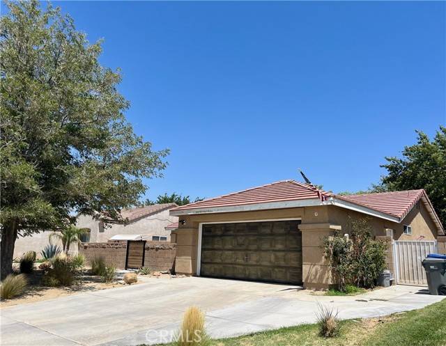 Lancaster, CA 93536,44316 Brandon Thomas Way