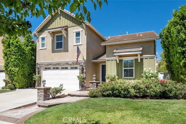 Saugus, CA 91350,22611 Skipping Stone Drive