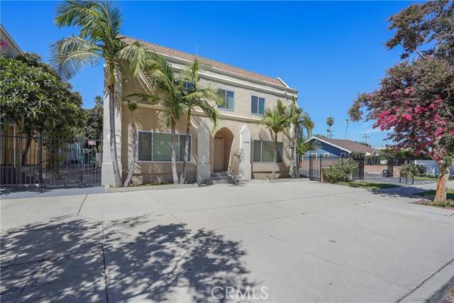 Van Nuys, CA 91401,14335 Hamlin Street