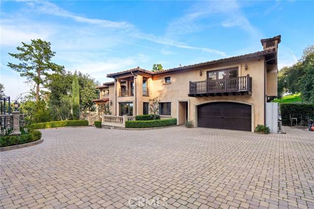 Encino, CA 91436,3930 Royal Oak Place