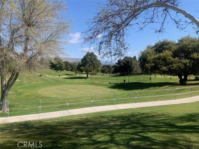 Newhall, CA 91321,26351 Oak Plain Drive #E