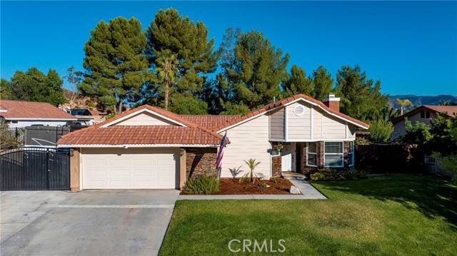 Canyon Country, CA 91387,29742 Poppy Meadow Street