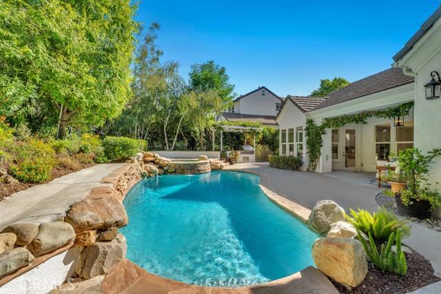 Westlake Village, CA 91361,1323 Caitlyn Circle