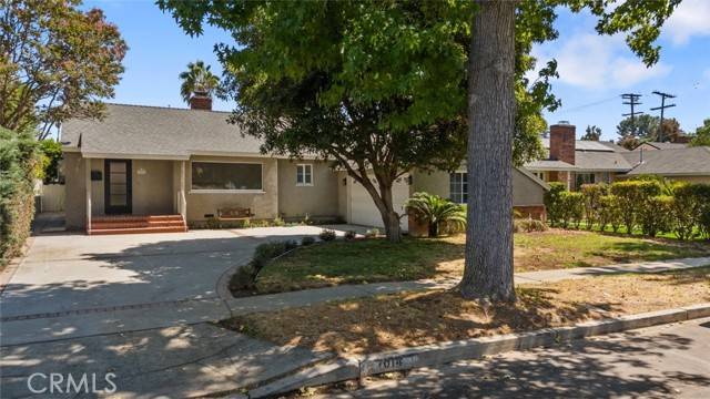 Van Nuys, CA 91405,7014 Colbath Avenue