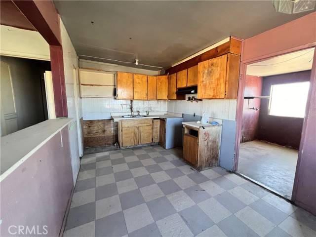 Littlerock, CA 93543,11028 E Avenue R