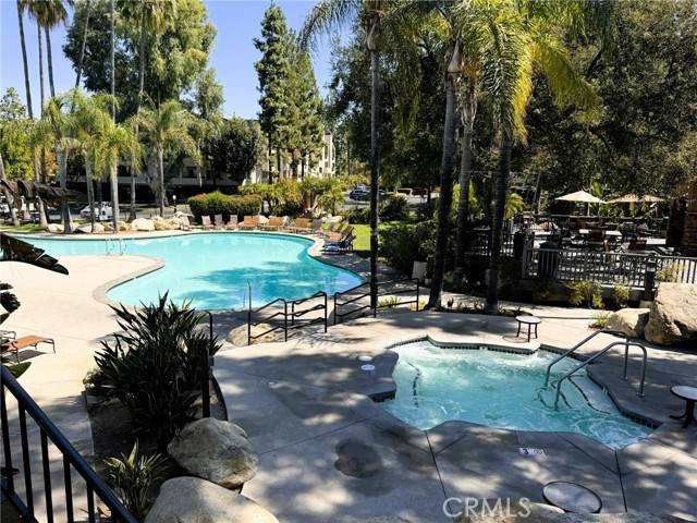 Woodland Hills, CA 91367,21520 Burbank Boulevard #101