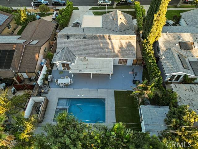 Woodland Hills, CA 91367,6153 Debs Avenue