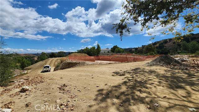 Hidden Hills, CA 91302,5360 WHITMAN