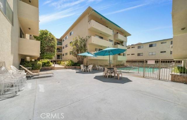 Encino, CA 91316,5400 Lindley Avenue #321