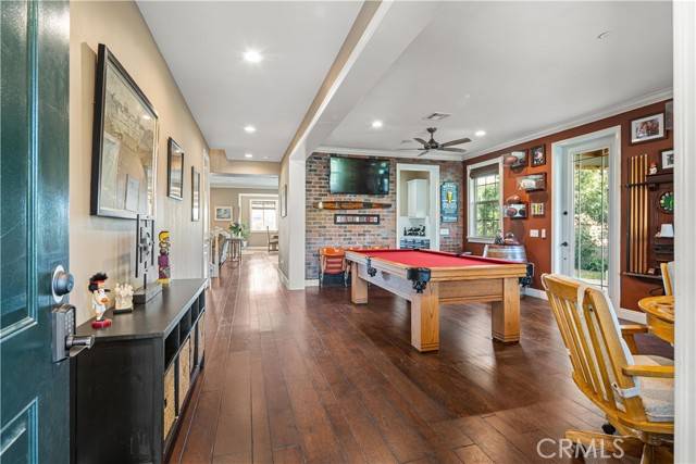 Saugus, CA 91350,22368 Driftwood Court