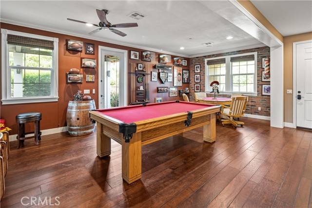 Saugus, CA 91350,22368 Driftwood Court