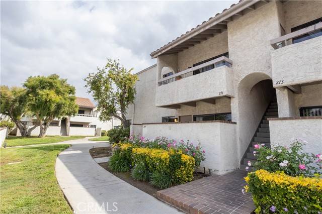 Newhall, CA 91321,25035 Peachland Avenue #174