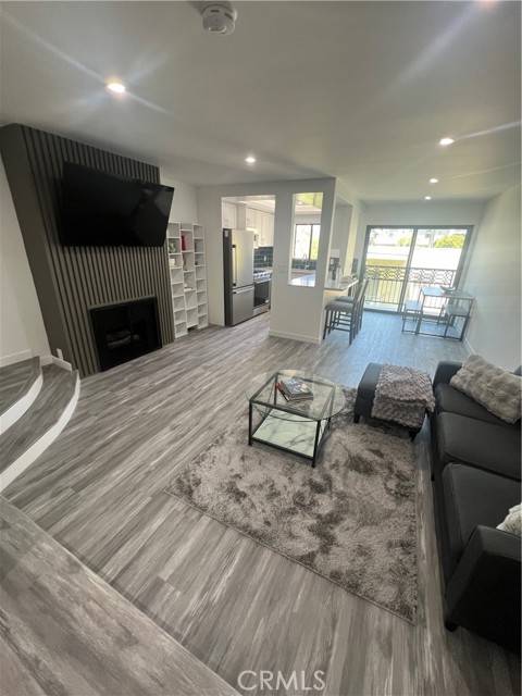 West Hollywood, CA 90046,1355 N Sierra Bonita Avenue #309