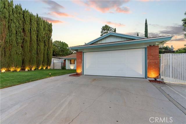 Newhall, CA 91321,19608 Crystal Springs Court