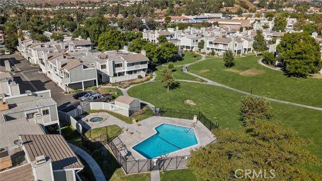 Canyon Country, CA 91351,27072 Hidaway Avenue #7