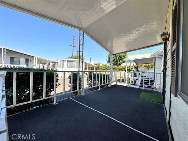 Mission Hills (san Fernando), CA 91345,15482 Jonfin #56