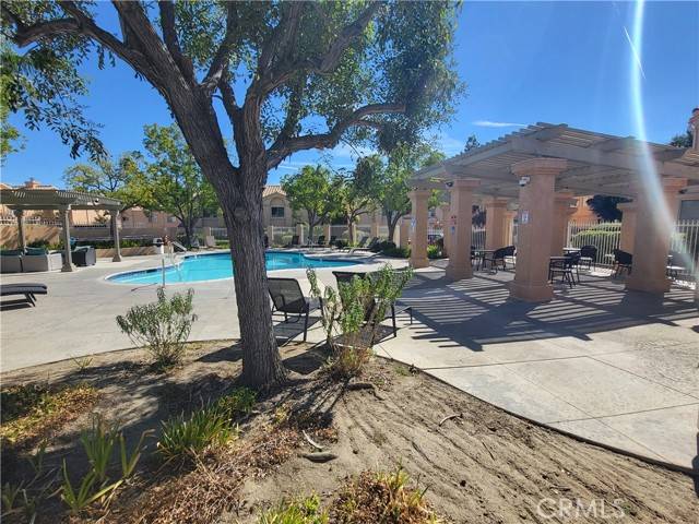 Newhall, CA 91321,18832 Vista Del Canon #F