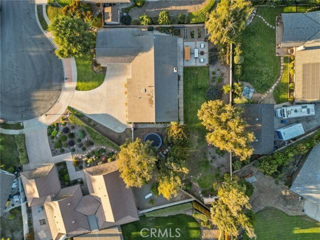 Camarillo, CA 93010,916 Retiro Court