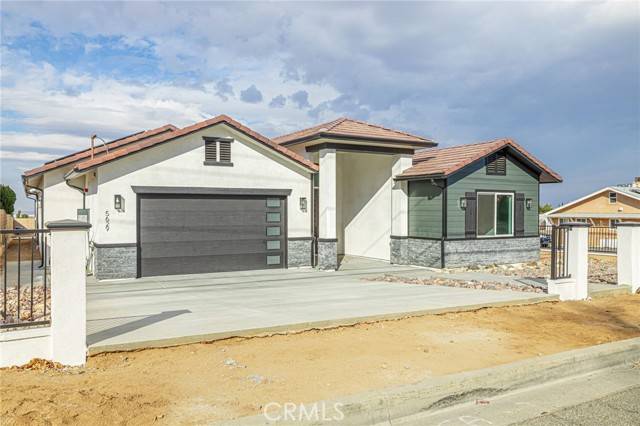 Palmdale, CA 93551,5629 W Avenue M-8